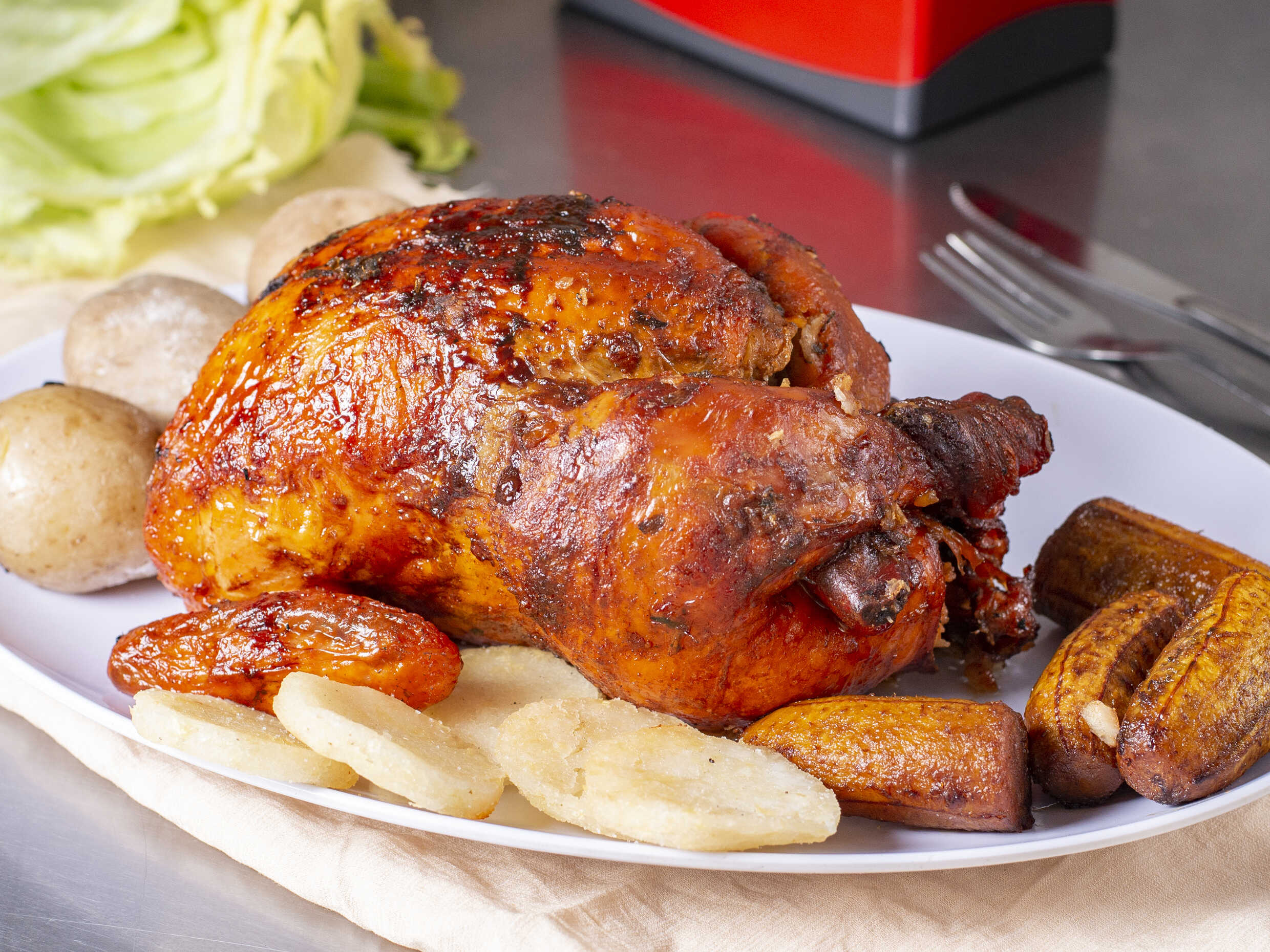 Un Pollo Asado + 2 Limonadas Naturales