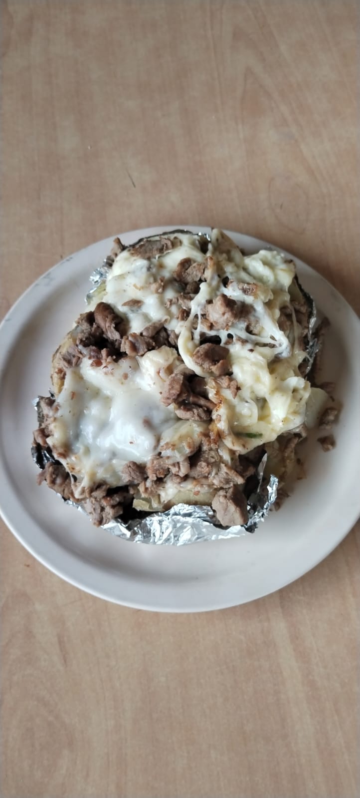 Papa Asada con Bistec de Res