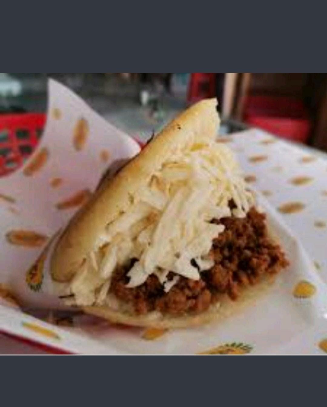 Arepa Molida y Queso