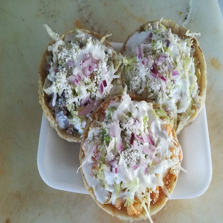 Orden de sopes con carne