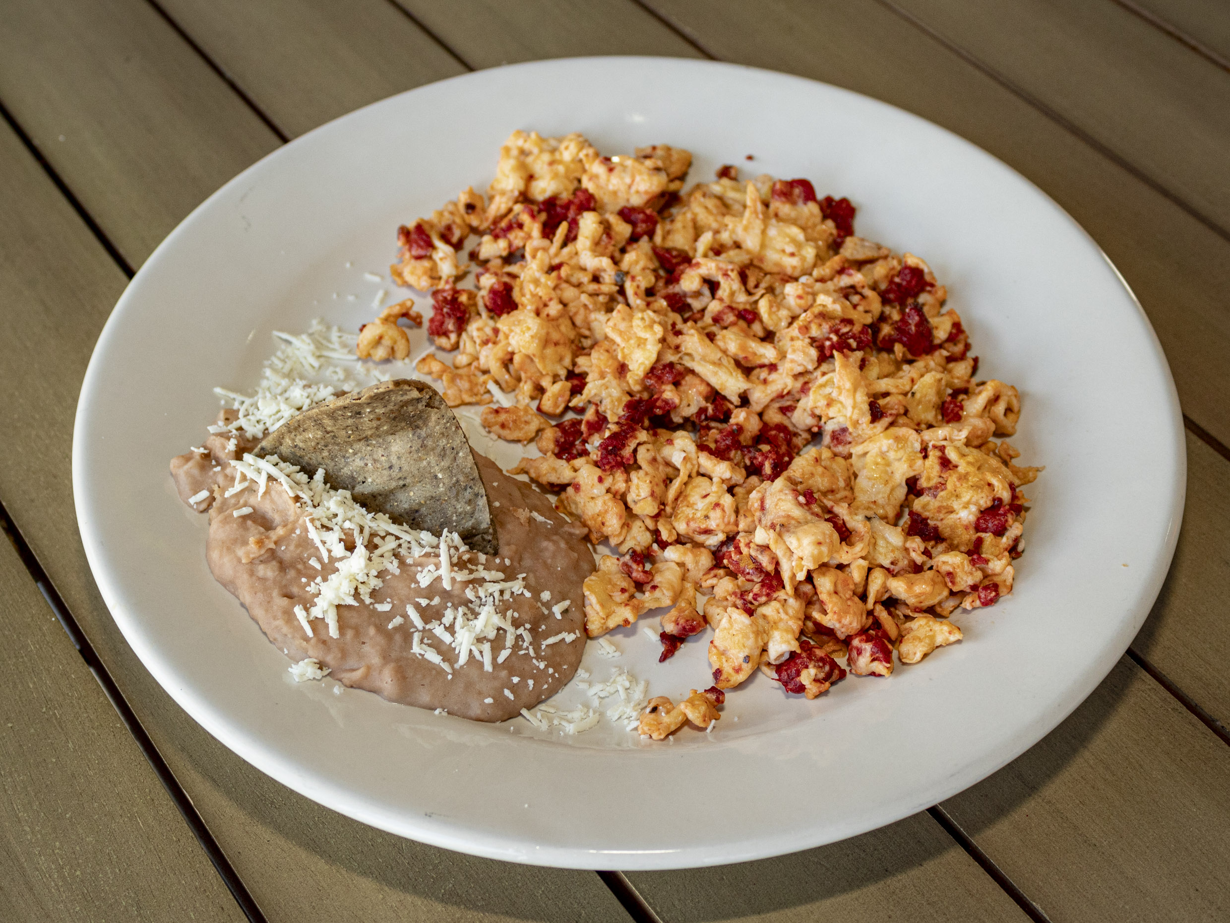 Huevos con Chorizo