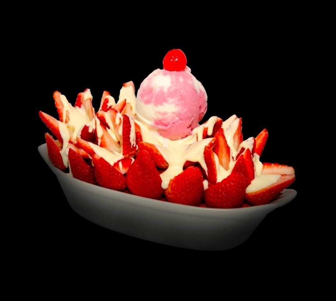 Fresas Grande Con Helado
