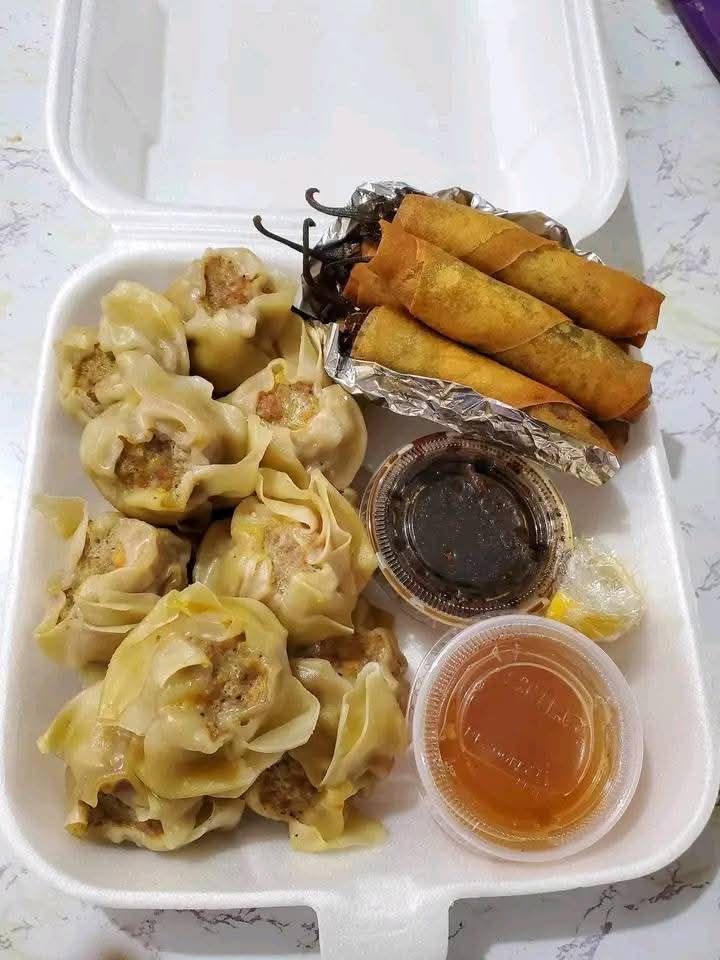 Charola Combinada 8 Dumpling y 5 Dinamita