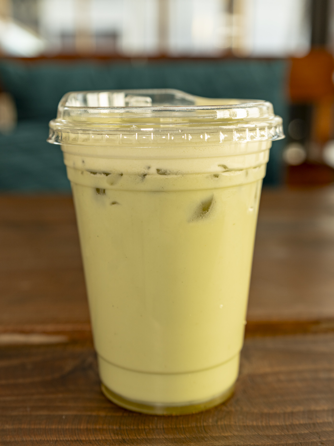 Matcha Vainilla en las Rocas (16 Onzas)