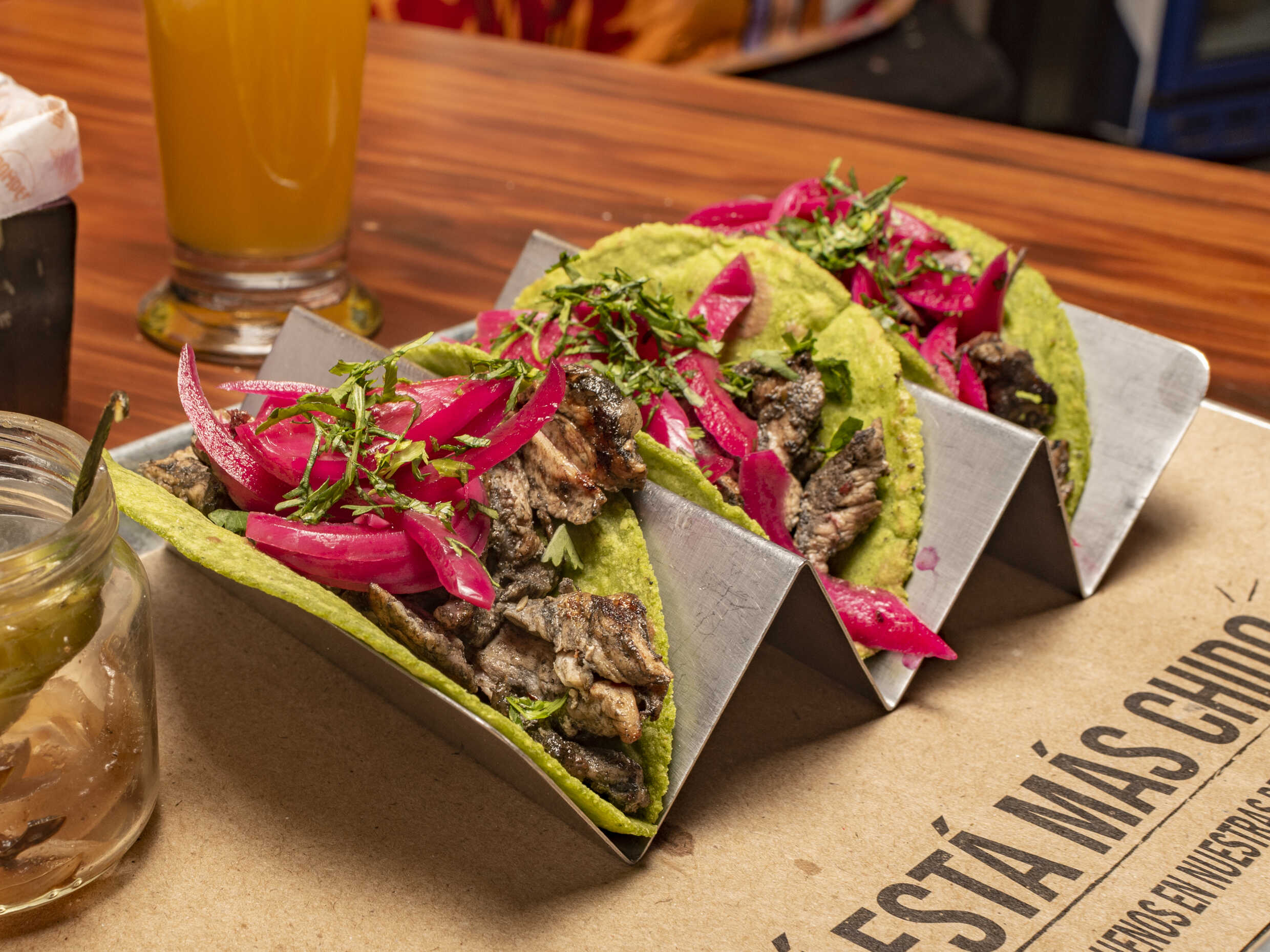 Tacos Trompo Negro