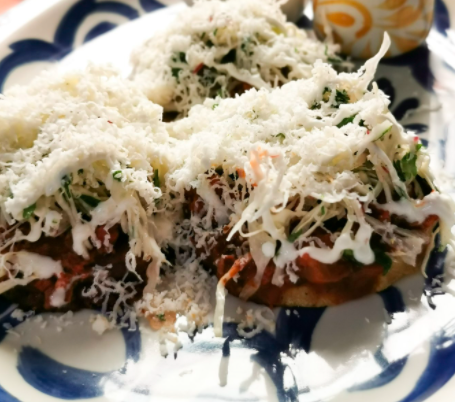 Sopes de Chorizo