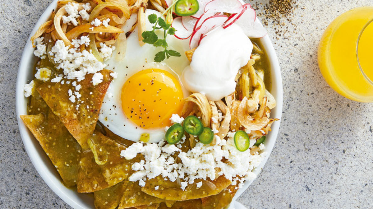 Chilaquiles Verdes con Huevo