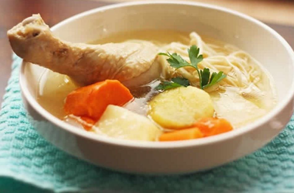Consomé de Pollo
