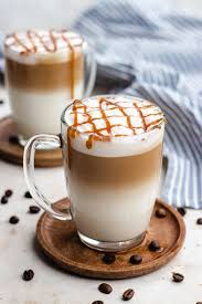 Caramel Latte Machiato 16 OZ CALIENTE