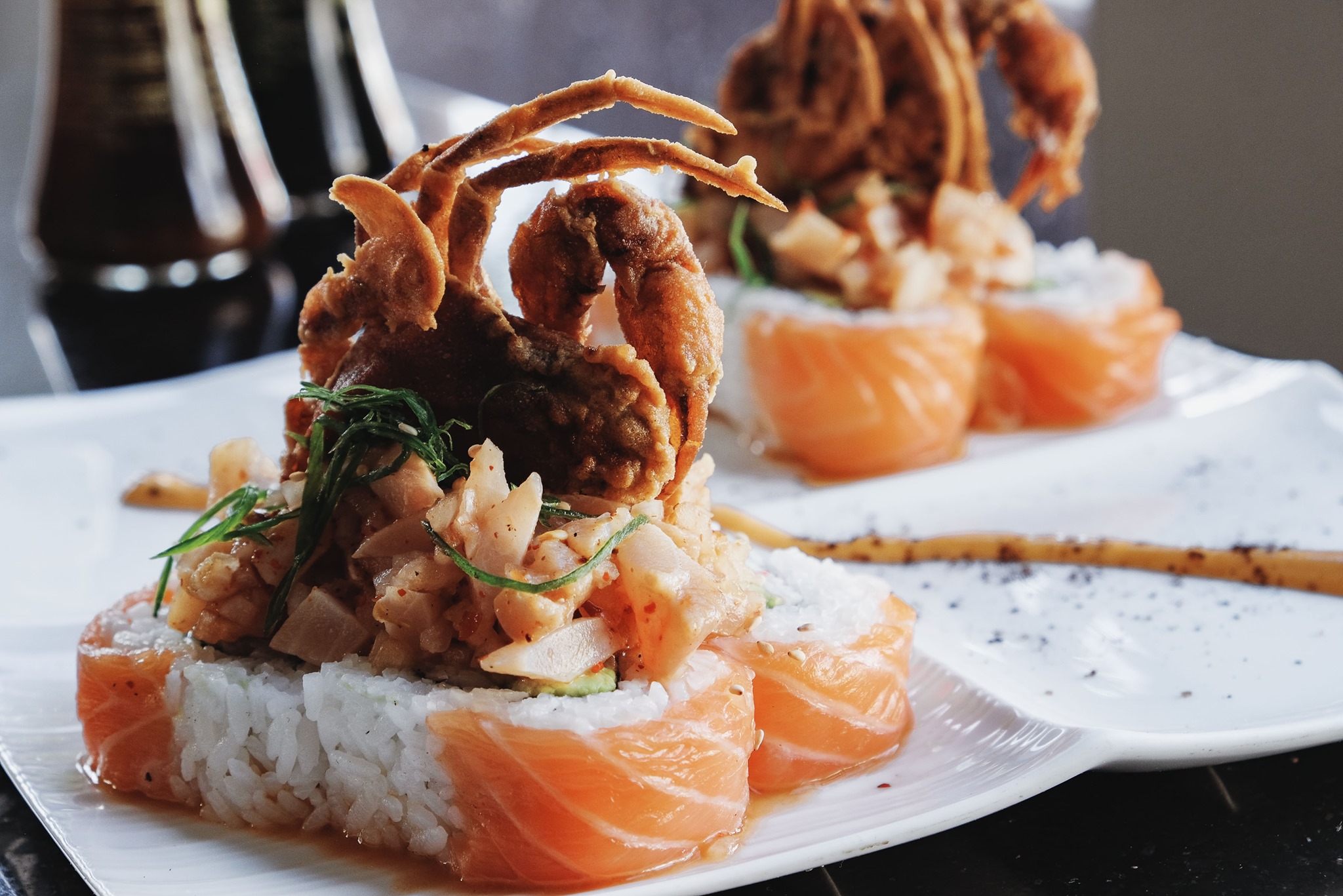 Sushi Rollo Especial Marea Negra