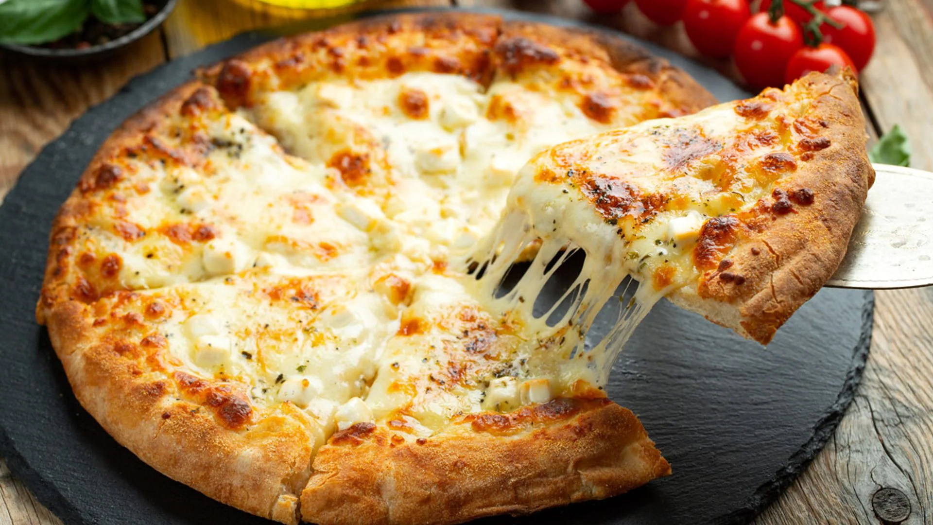 Pizza de Queso 14 Pulgadas Tamaño Grande