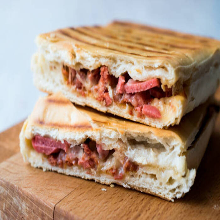 Panini Carnes Frias