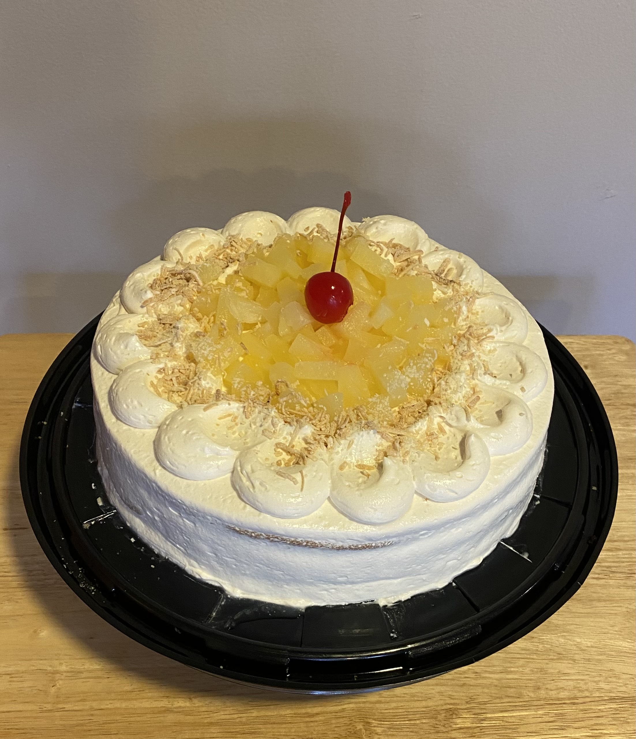Pastel Piña Colada 14-15 personas