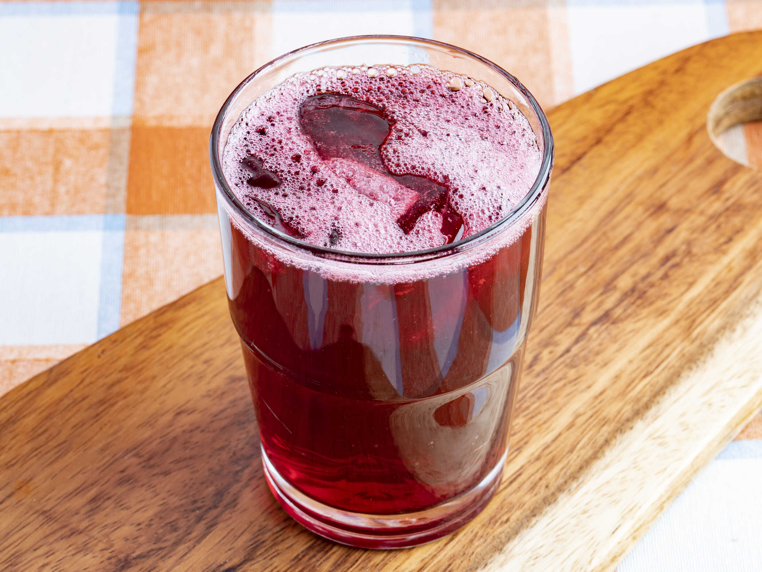 Agua Fresca de Jamaica de Medio L