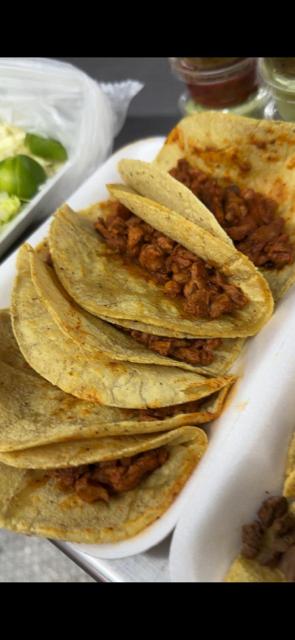Taco de Adobada
