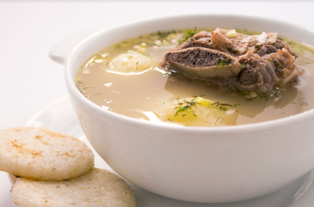 Caldo de costilla