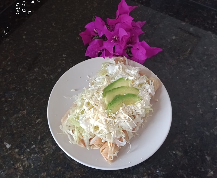 Taco Dorado Longaniza