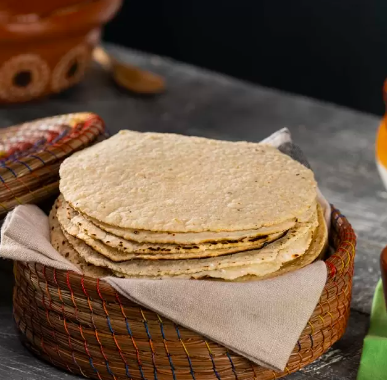 1 kg tortillas de maiz