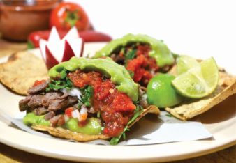 Tostada de Birria