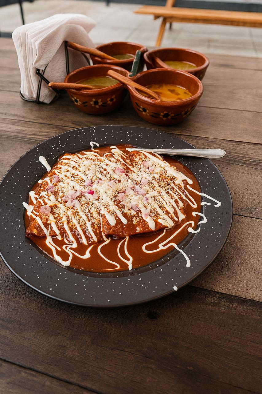 Enchiladas de Mole