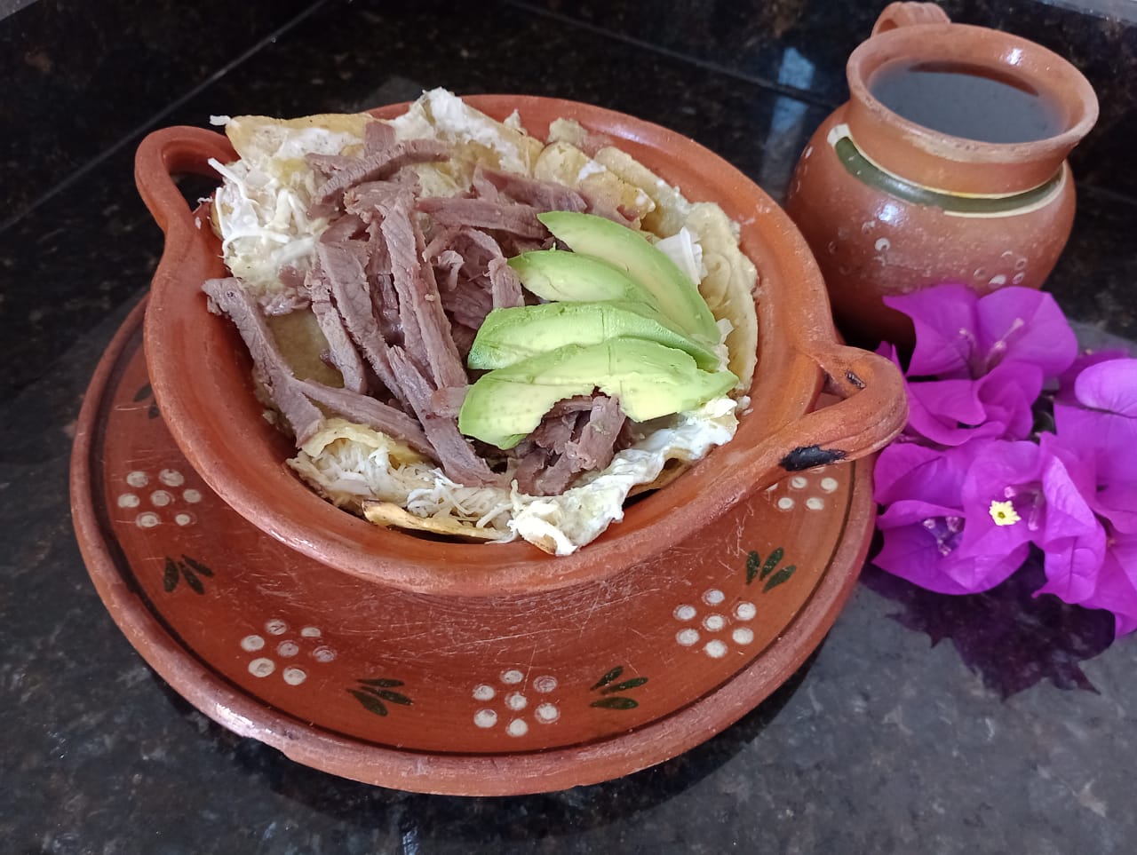 Chilaquiles con Arrachera