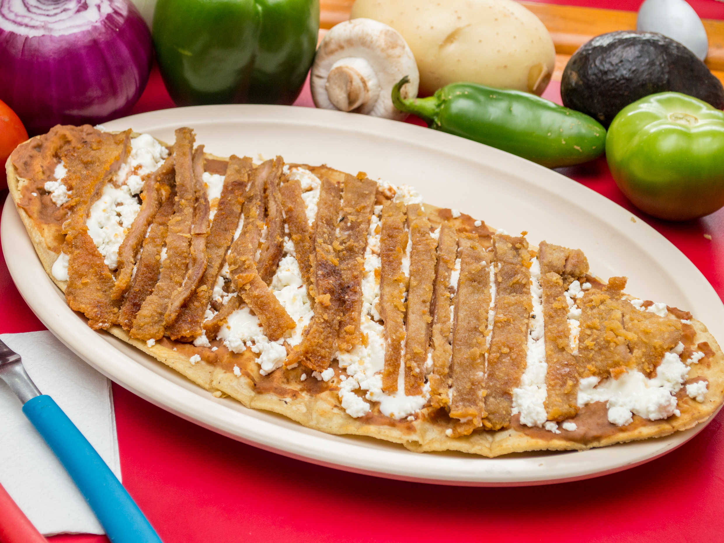 Huarache con Milanesa
