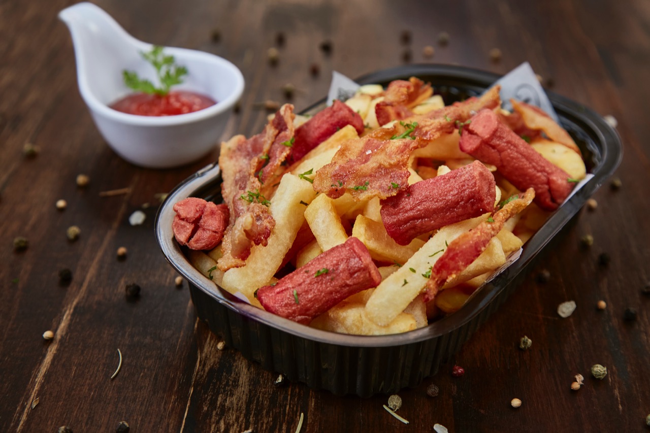 Papas con Salchicha