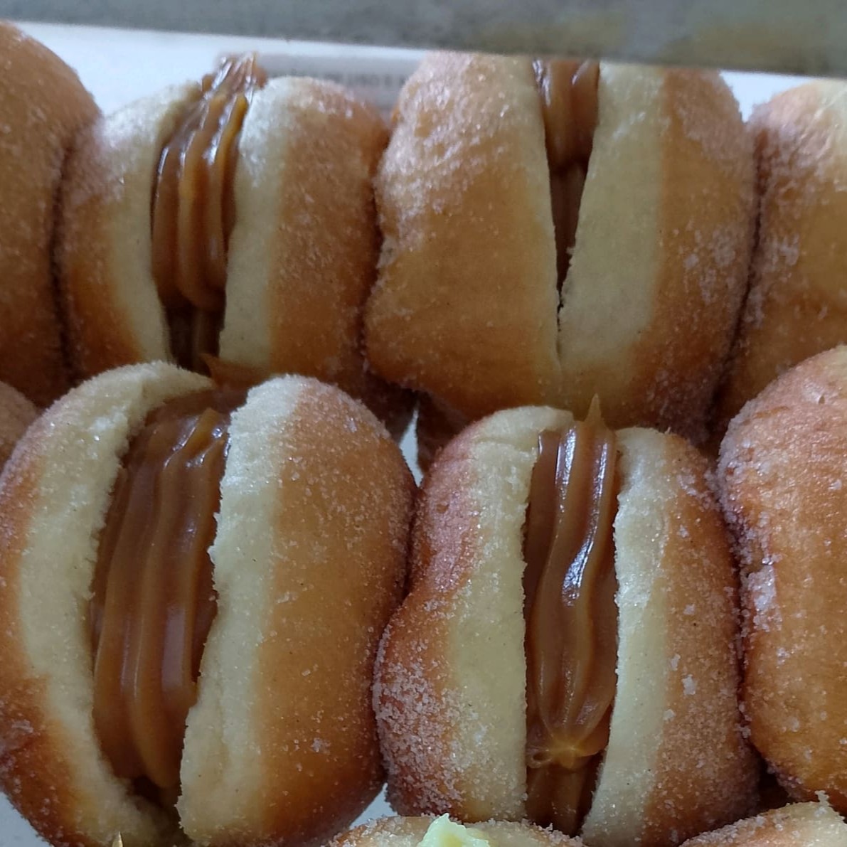 Sonho de doce de leite