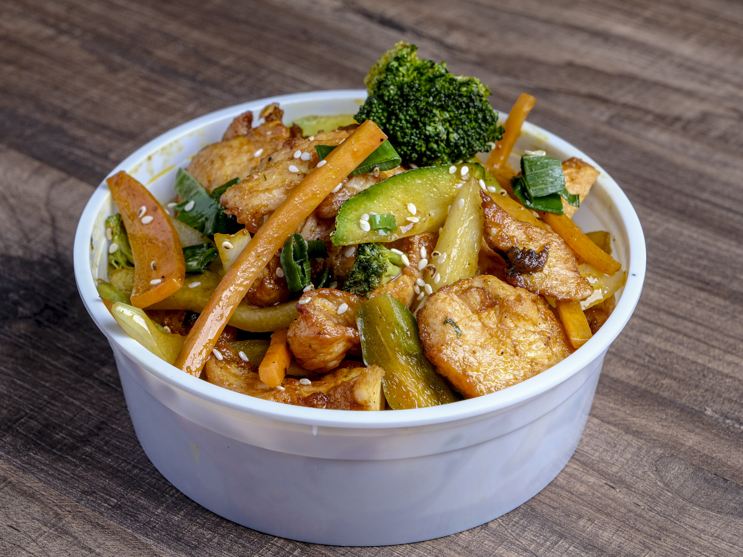 Pollo y Camarones con Verduras