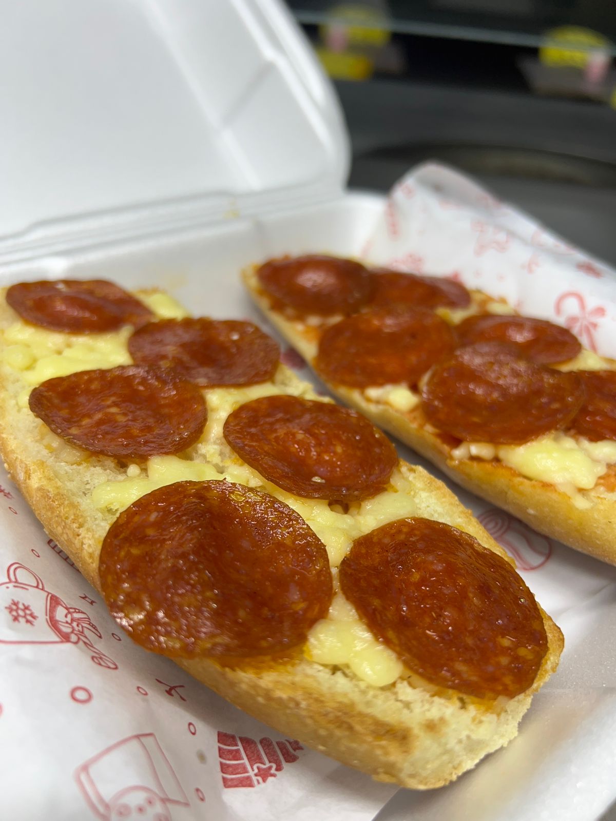 Mollete Salado Mitad con Pepperoni
