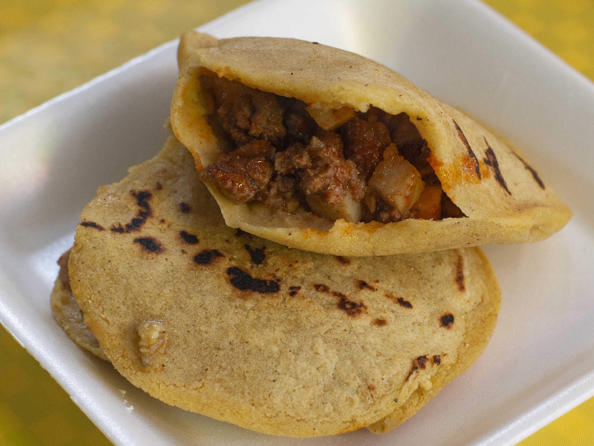 Gordita de Picadillo