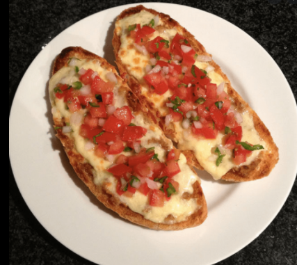 Molletes Salados