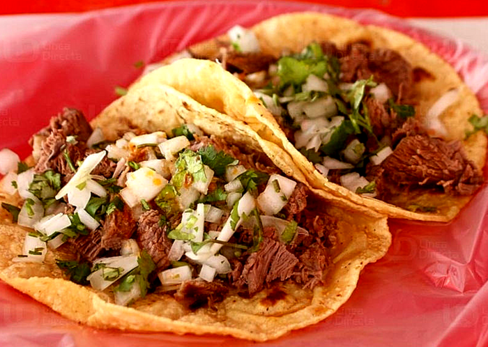 Taco de Birria de Chivo