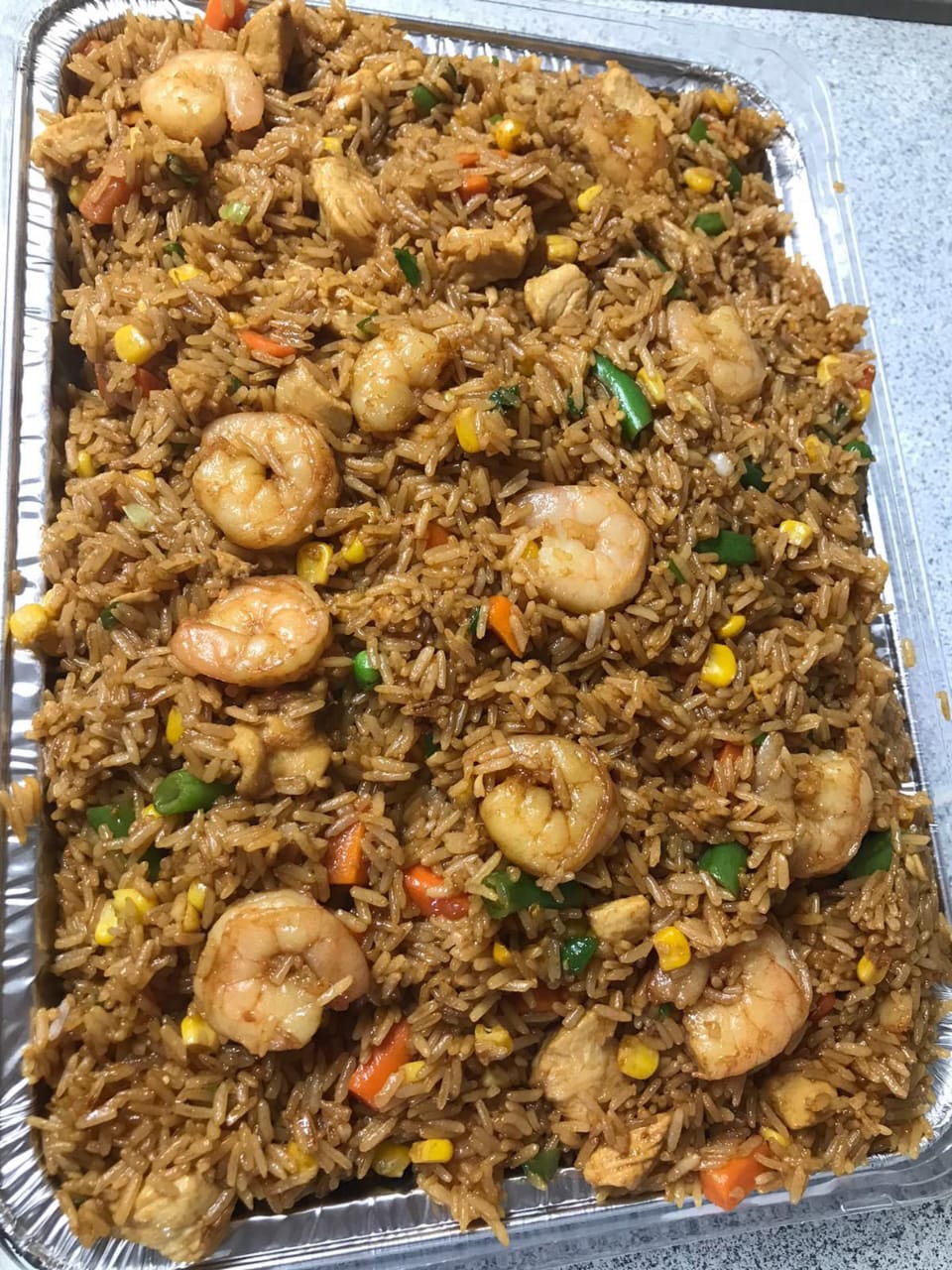 Medio de Arroz Frito con Camarón 900 g
