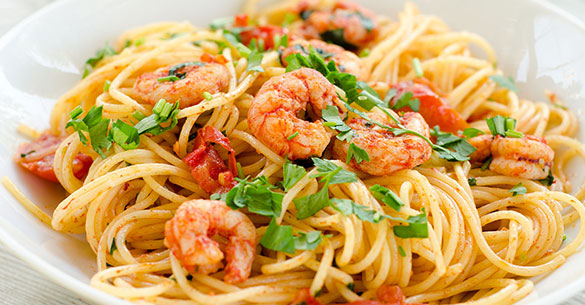 Spaguetti Camarones Mariscos y Ajo
