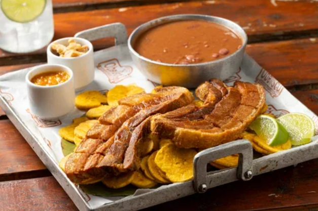 Combo Chicharron + Bebidas