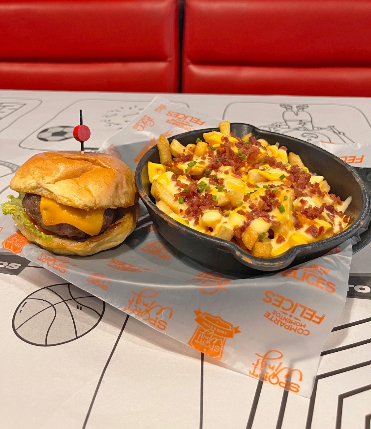 Combo Bacon Fries + Mini Burger