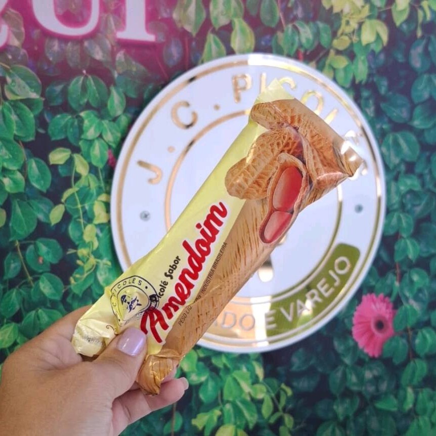 Picolé cremoso de Amendoim com amendoim torrado granulado (com adição de leite e seus derivados)