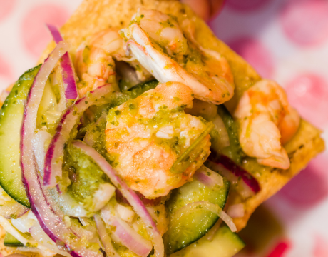 Tostada de Aguachile Verde de Camarón