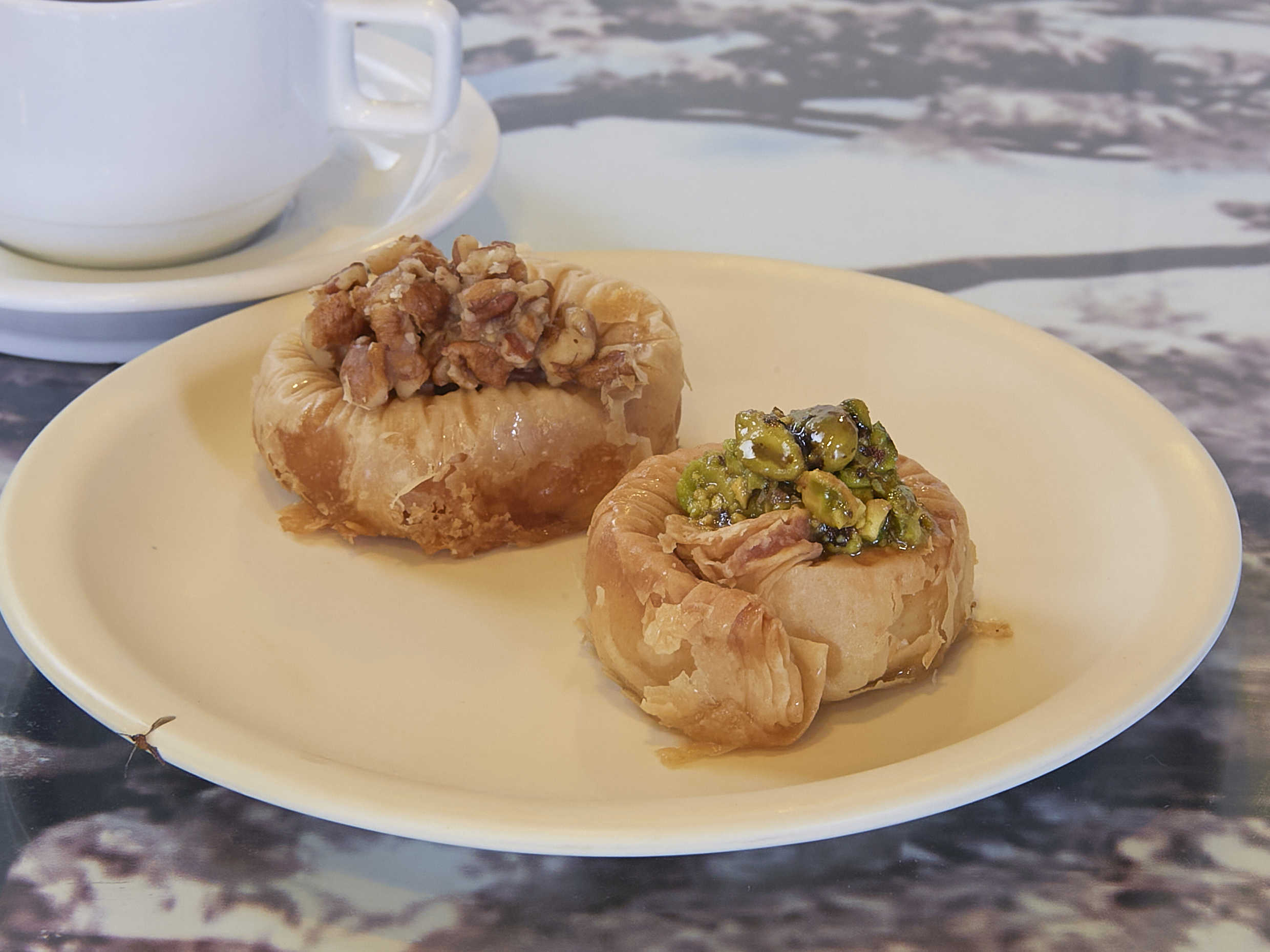 Dulce Árabe con Nuez