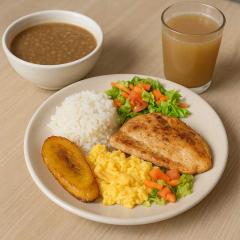 Plato con Chicharrón