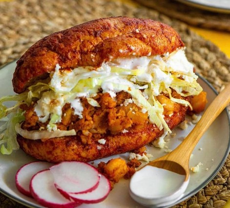 Combo - Pambazos (3) + Bebida Grande