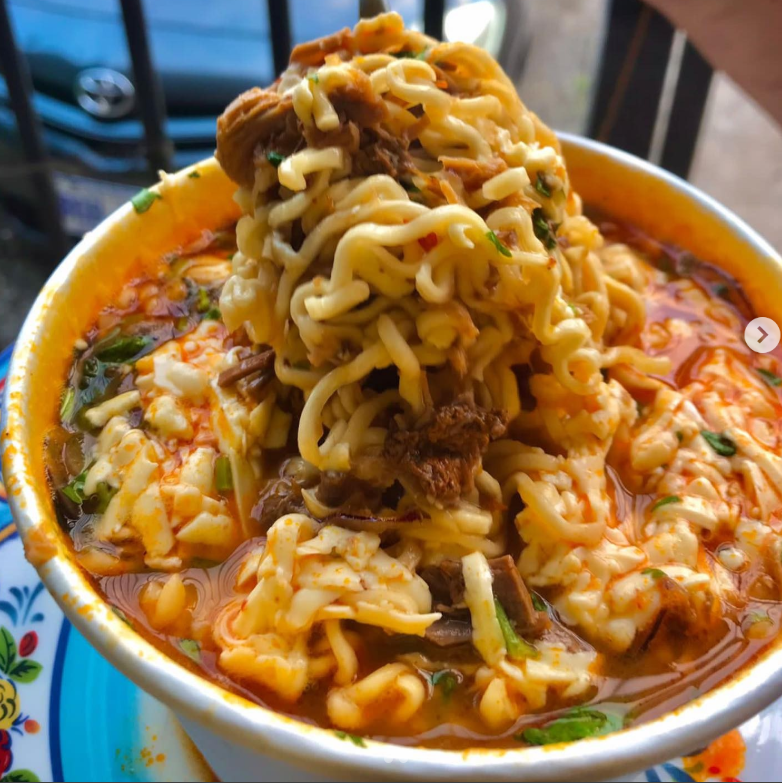 Maruchan con Barbacoa
