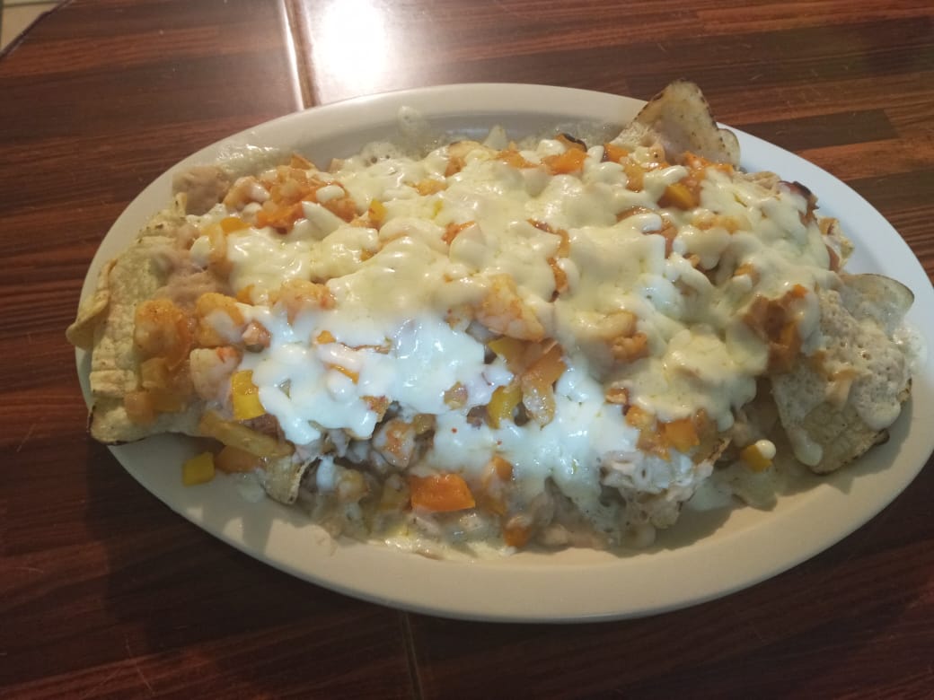 Nachos con Camarón