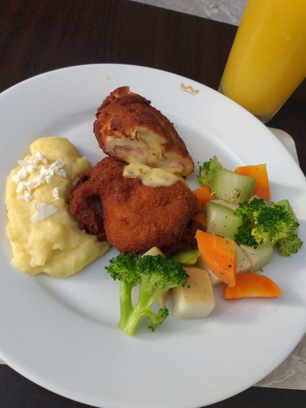 Pechuga Cordon Bleu