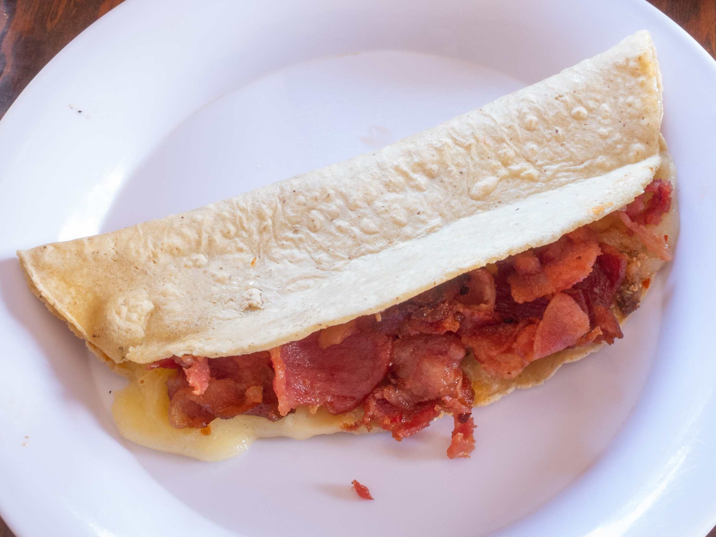 Quesadilla con Tocino