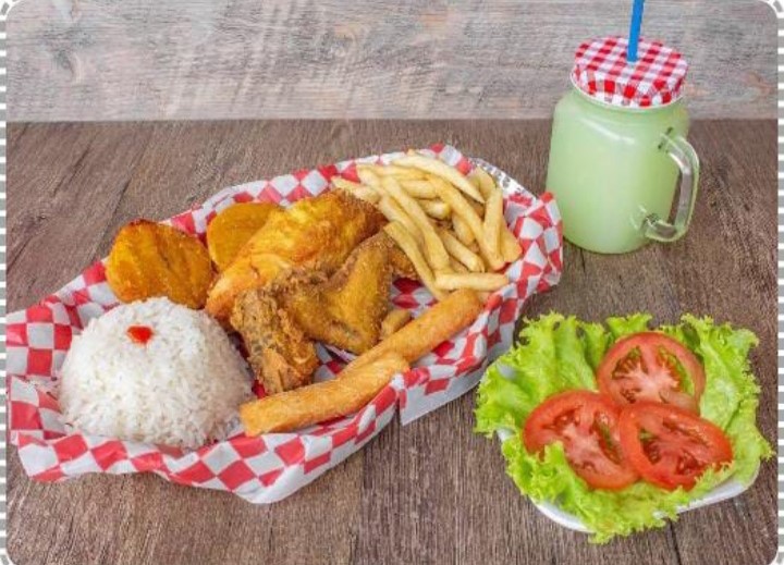 Bandeja con Pollo