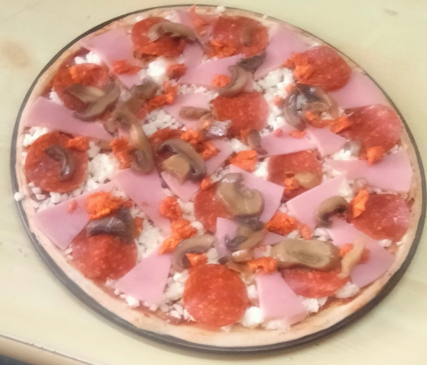 Pizza Grande de Pepperoni y Champiñones