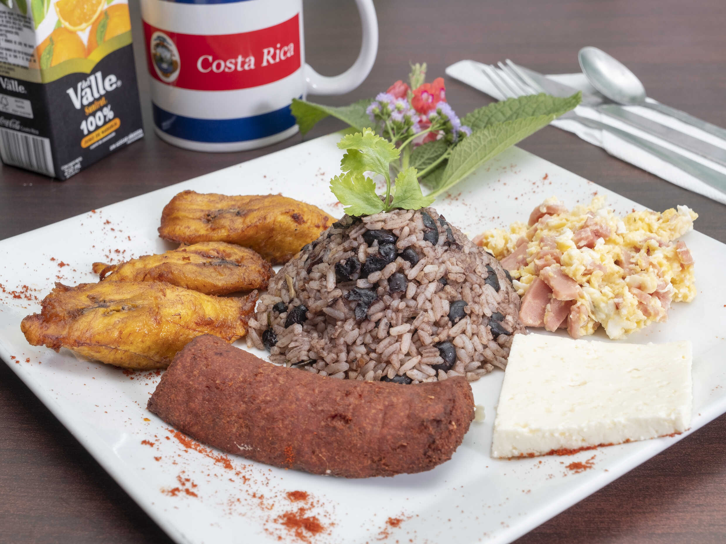 Combo Desayuno Tico
