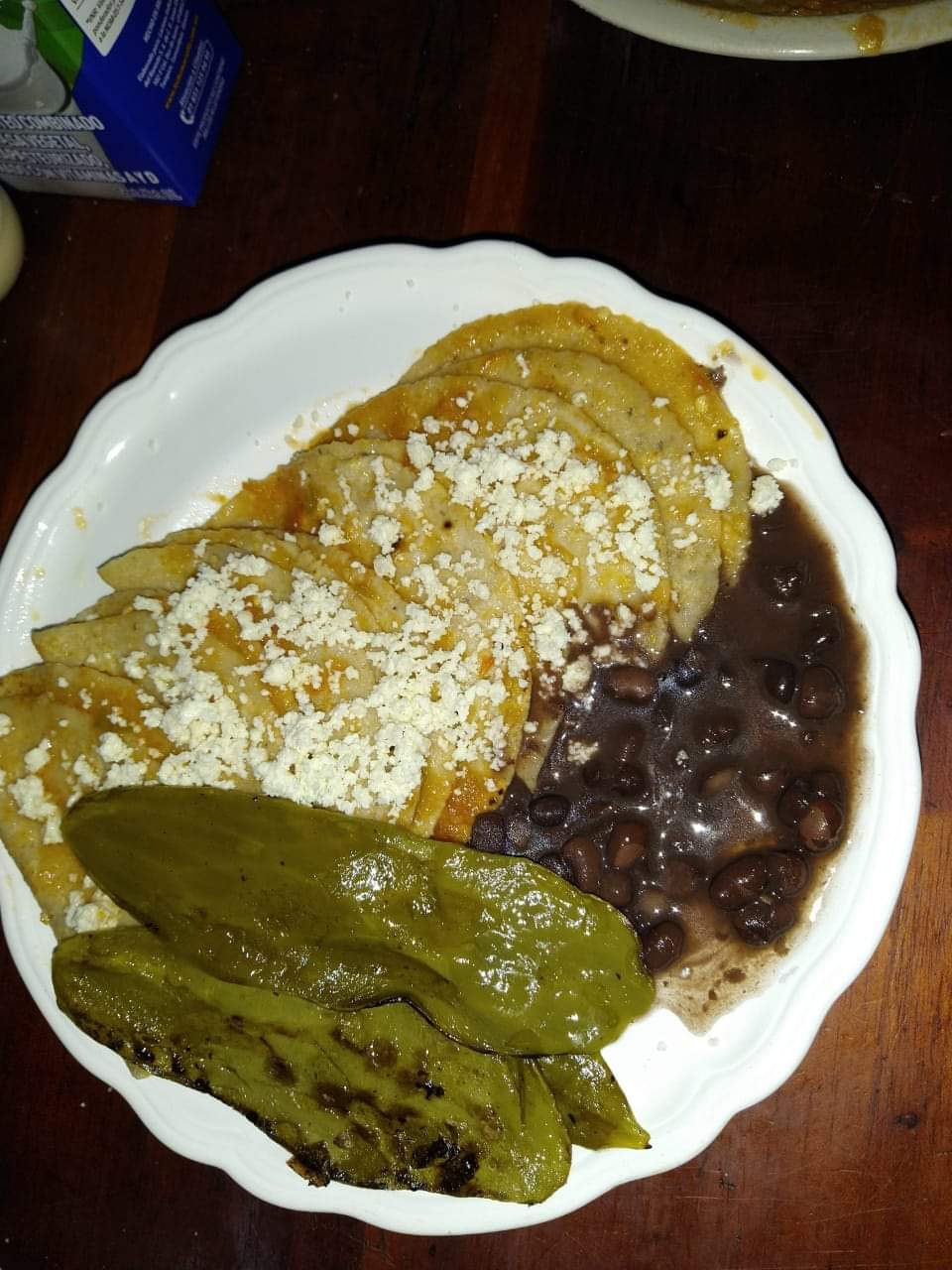 Enchiladas Verde  con su Cecina